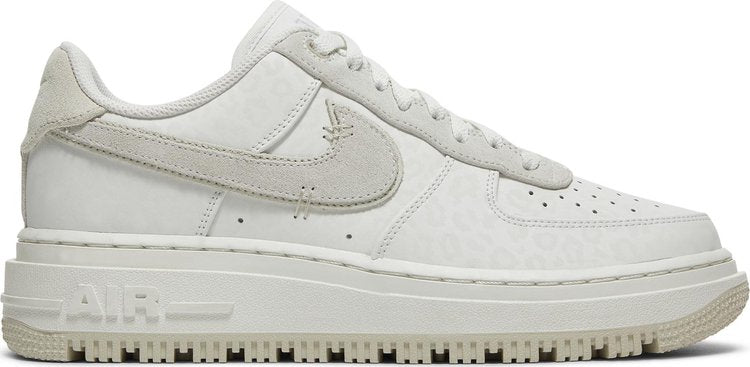 Nike Air Force 1 Luxe 'Triple White' - Just Sneakers BR