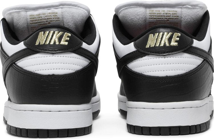 Supreme x Dunk Low OG SB QS 'Black' - Just Sneakers BR